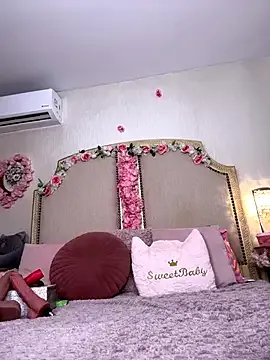 Private maddisonblush on StripChat