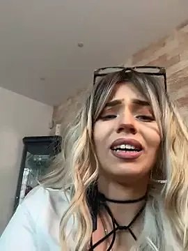 Private maddisonblush on StripChat