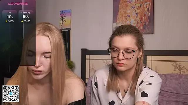 Freechat MaeEversley on StripChat