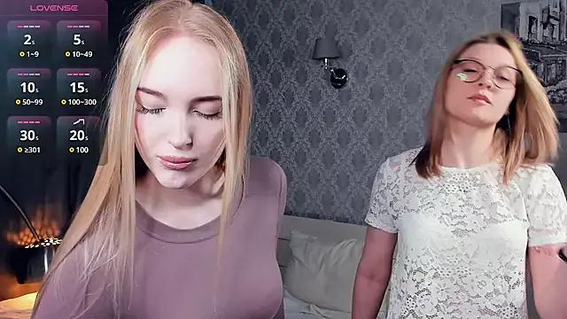 Freechat MaeEversley on StripChat