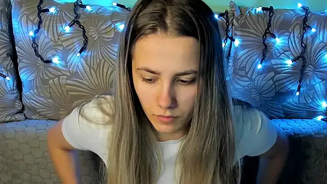 MaggieCake from StripChat