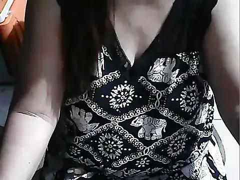 mamavia088 on StripChat 