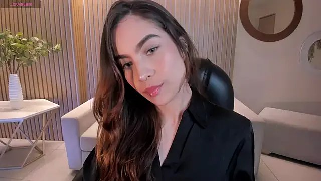 Freechat MarianneLane on StripChat