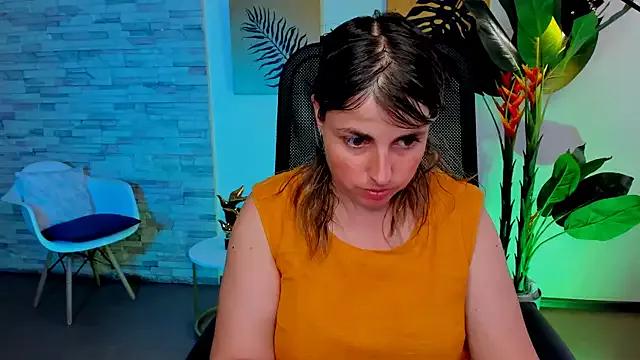 MartaEdams on StripChat 