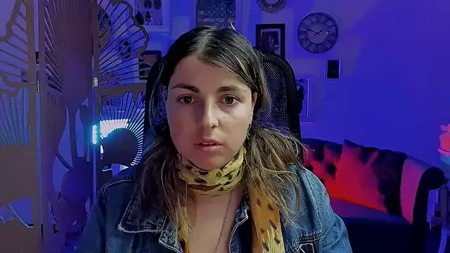 MartaEdams on StripChat 
