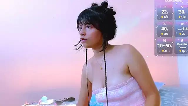 Mattilda_18 on StripChat 