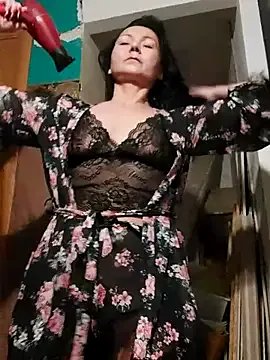 Melissa_Fane — Zoom in ass nad spank