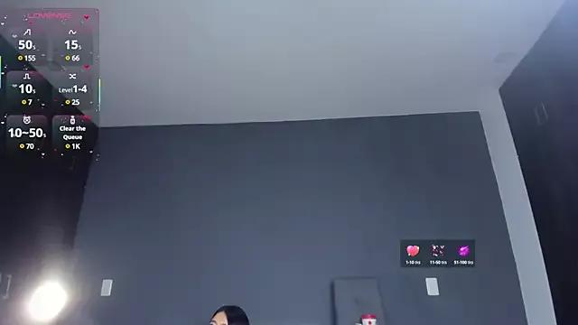 merida_blue_ on StripChat