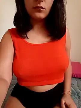 Discover Miamia21, she wants to masturbate for you miamia21 from StripChat