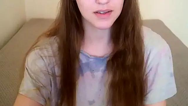 MikkiRay on StripChat 