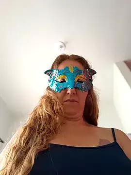 MILEIDE980 from StripChat