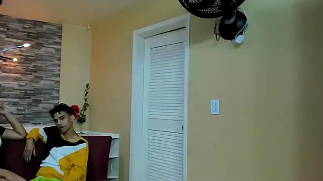 Milkformy_Candy on StripChat 