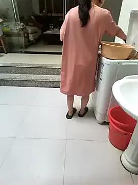 mimi520 on StripChat 