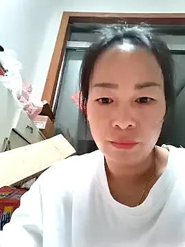 mimi520 on StripChat 