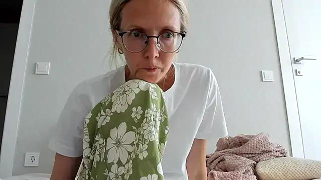 Freechat MollyStory on StripChat