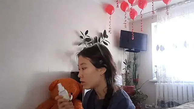 MollyTiger on StripChat