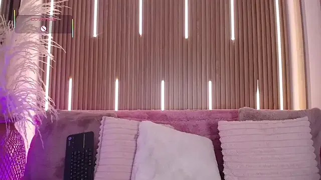 MylaDreams — put oil on my ass