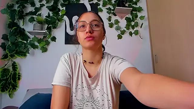 nataliepeterson on StripChat 