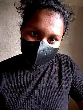 Neha-babySl — Full nude in public