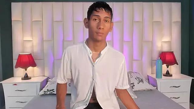 Nick_Collins18 on StripChat 