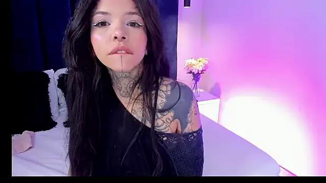 NinaInk on StripChat 