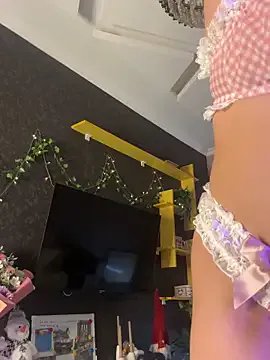 NoraVelour on StripChat