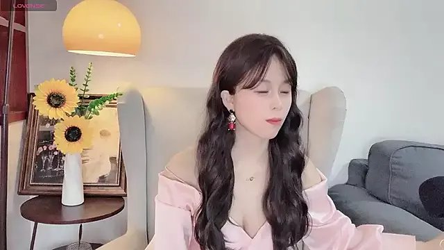 Freechat NovaNana on StripChat