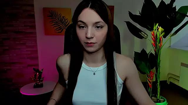 Freechat OlgaPetrova on StripChat