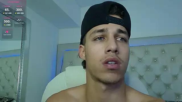 orionblaze69_ on StripChat 