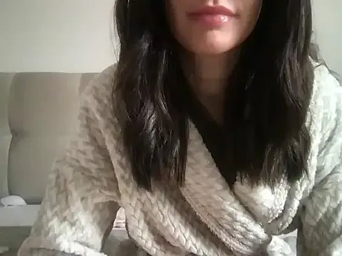 Freechat paolajonez on StripChat