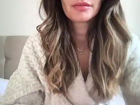 Freechat paolajonez on StripChat