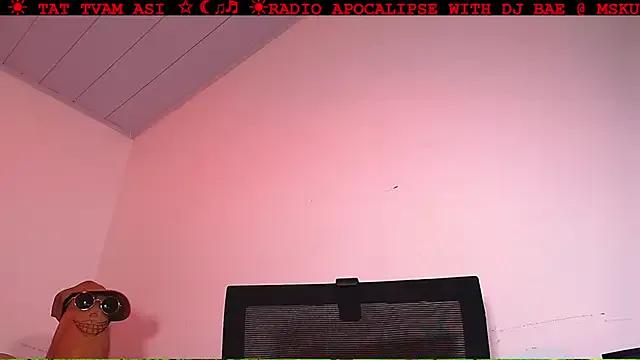 Explore RAdiOApOcALipSe, they want to masturbate for you rAdiOApOcALipSe from StripChat