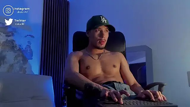 rafael_stone on StripChat 