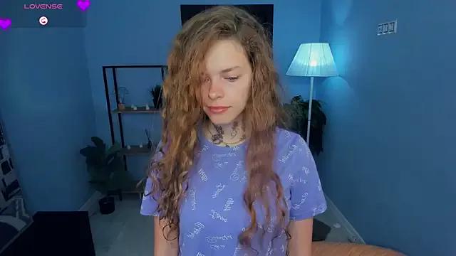RayaNenlia on StripChat 