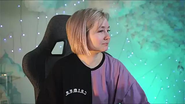 ReiYosimoto on StripChat 