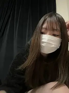 Explore Rena__snow, she wants to masturbate for you rena__snow from StripChat