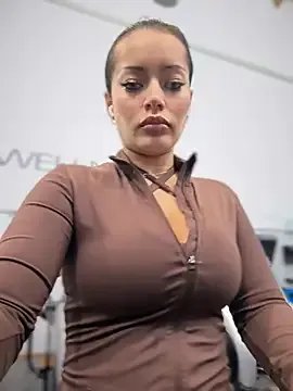 Risky_Workouts from StripChat