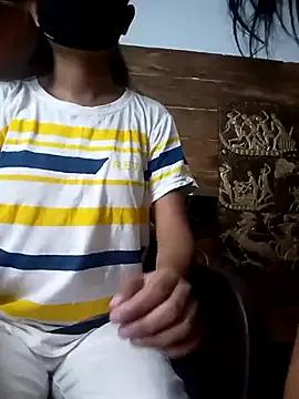 Discover Ruhi_07, she wants to masturbate for you Ruhi_07 from StripChat