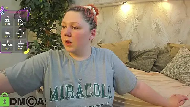 Ruth_Oliver on StripChat