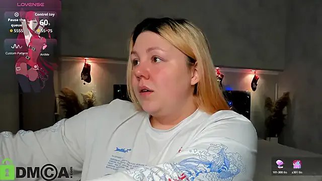 Ruth_Oliver on StripChat