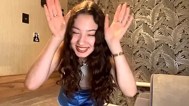 Freechat Sakuravice on StripChat