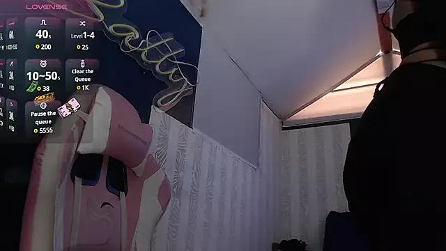 Sally23_ on StripChat 