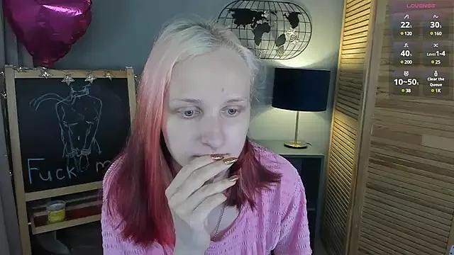 SallyFishery on StripChat 