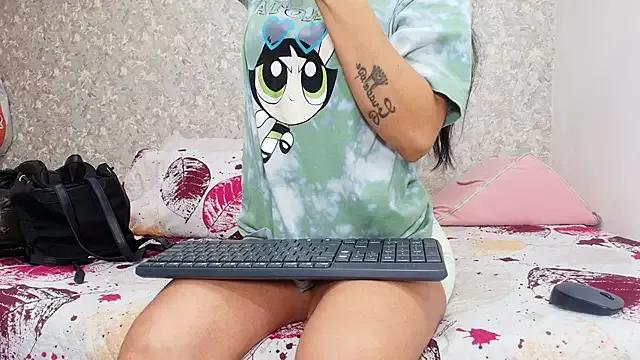 samanta_360 on StripChat 