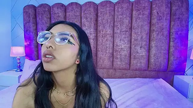 Private Sapphire_01 on StripChat
