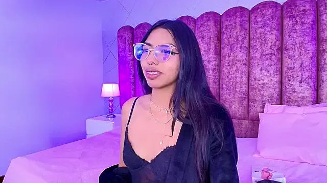 Private Sapphire_01 on StripChat
