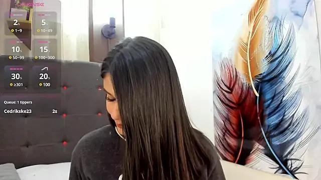 Sara_Johnsonn on StripChat 