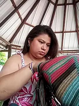 SaraLawless1 on StripChat