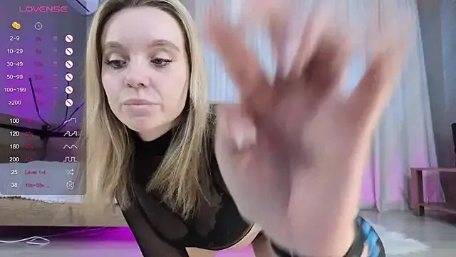 SaraTeylorz — spanking ass 15 times
