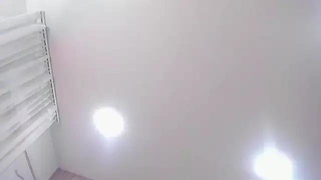 SaraWagnerr on StripChat 